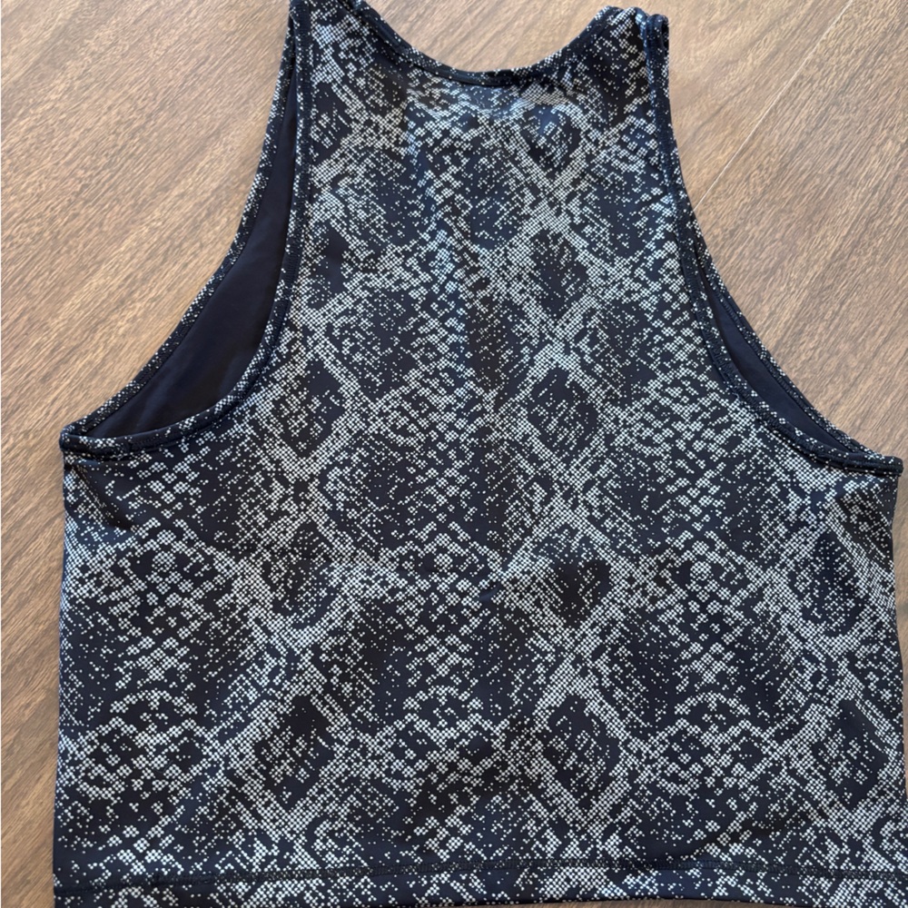 Athleta python print crop tank - image 4
